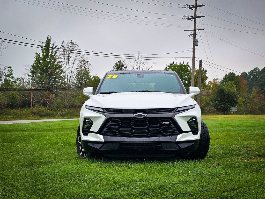 Used 2023 Chevrolet Blazer RS w/ Driver Confidence II Package AWD/4WD image 8