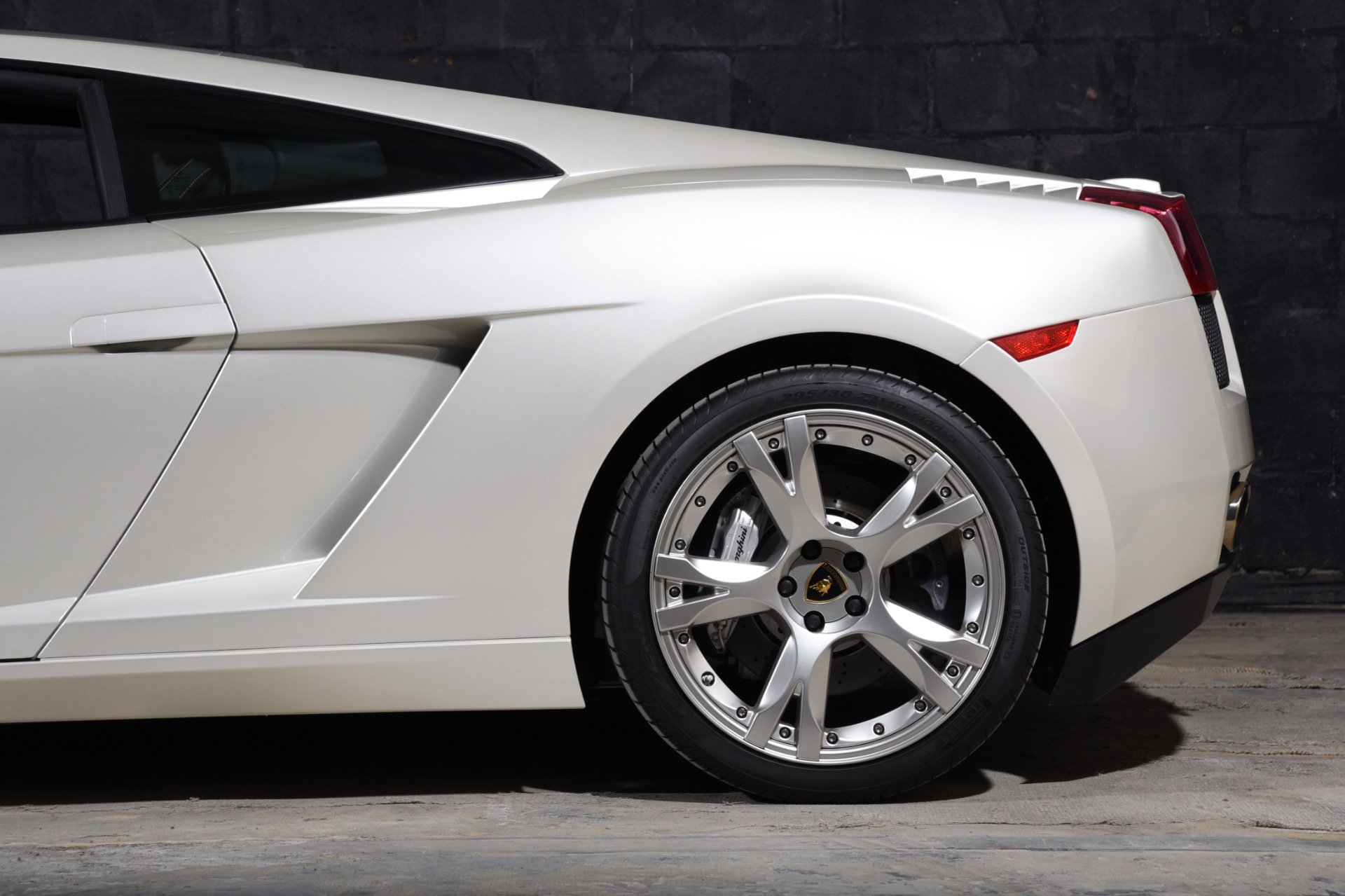 Used 2008 Lamborghini Gallardo AWD/4WD image 35