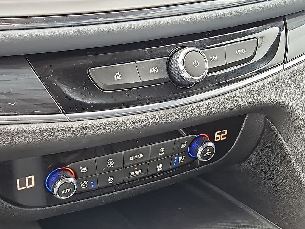 Used 2020 Buick Enclave Premium w/ Surround and Sites Package FWD image 15