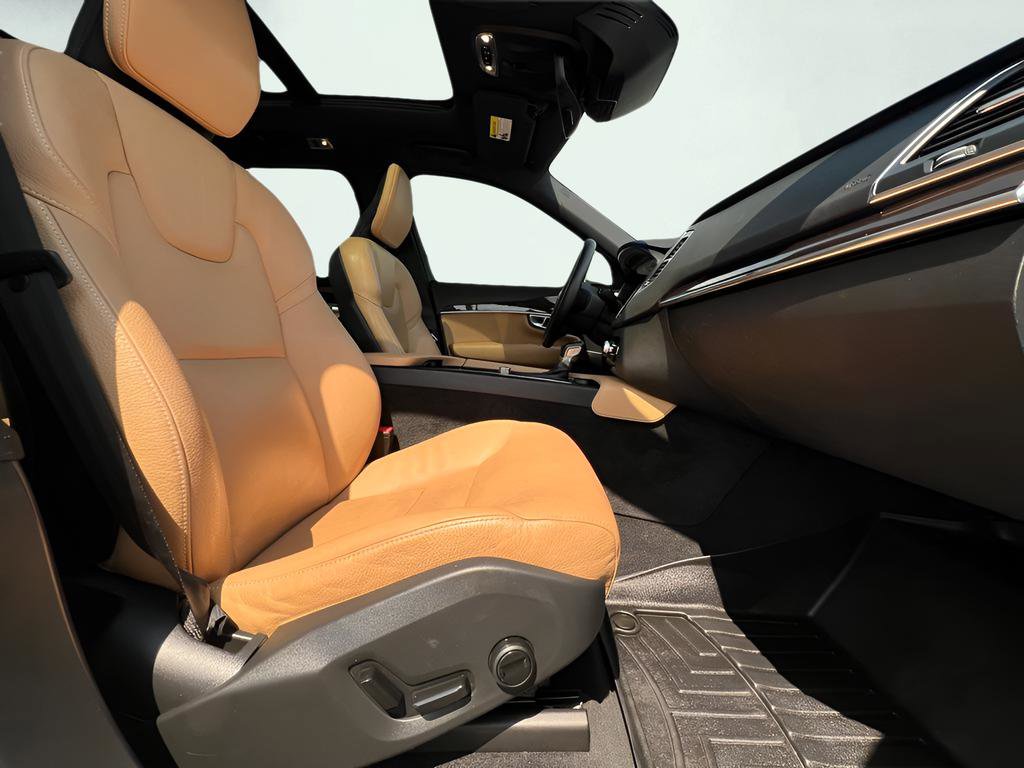 Used 2019 Volvo XC90 T6 Momentum w/ Advanced Package AWD/4WD image 36