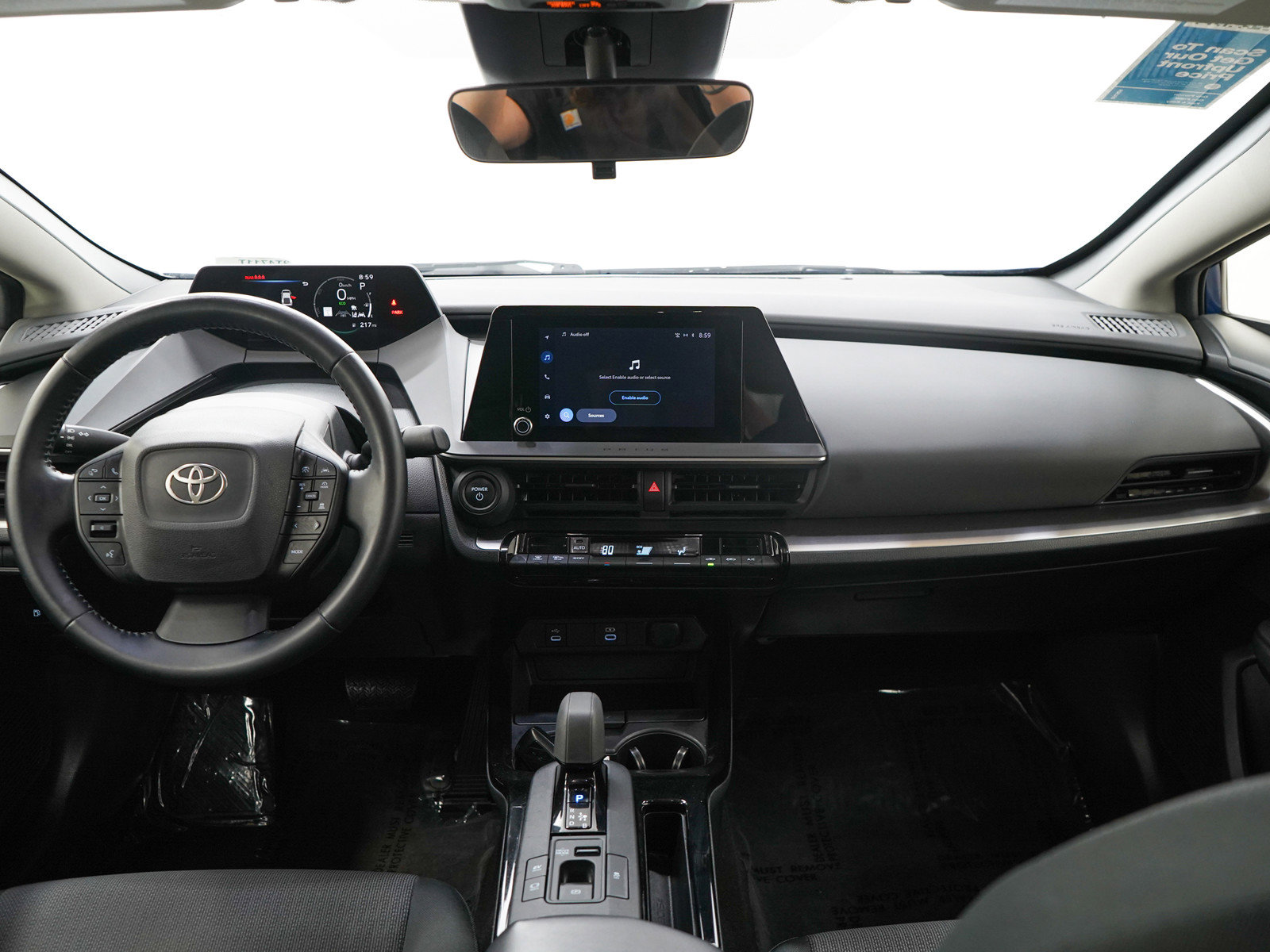 Used 2023 Toyota Prius LE FWD image 13