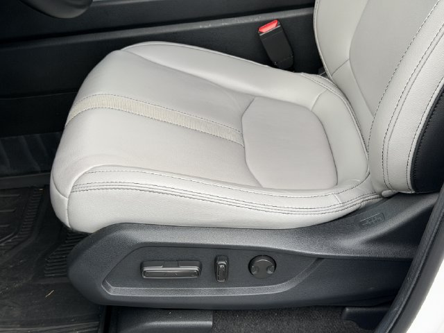 Certified 2024 Honda Pilot Touring image 25