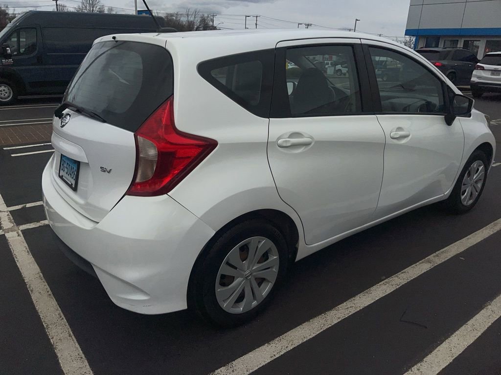 Used 2017 Nissan Versa Note SV image 1