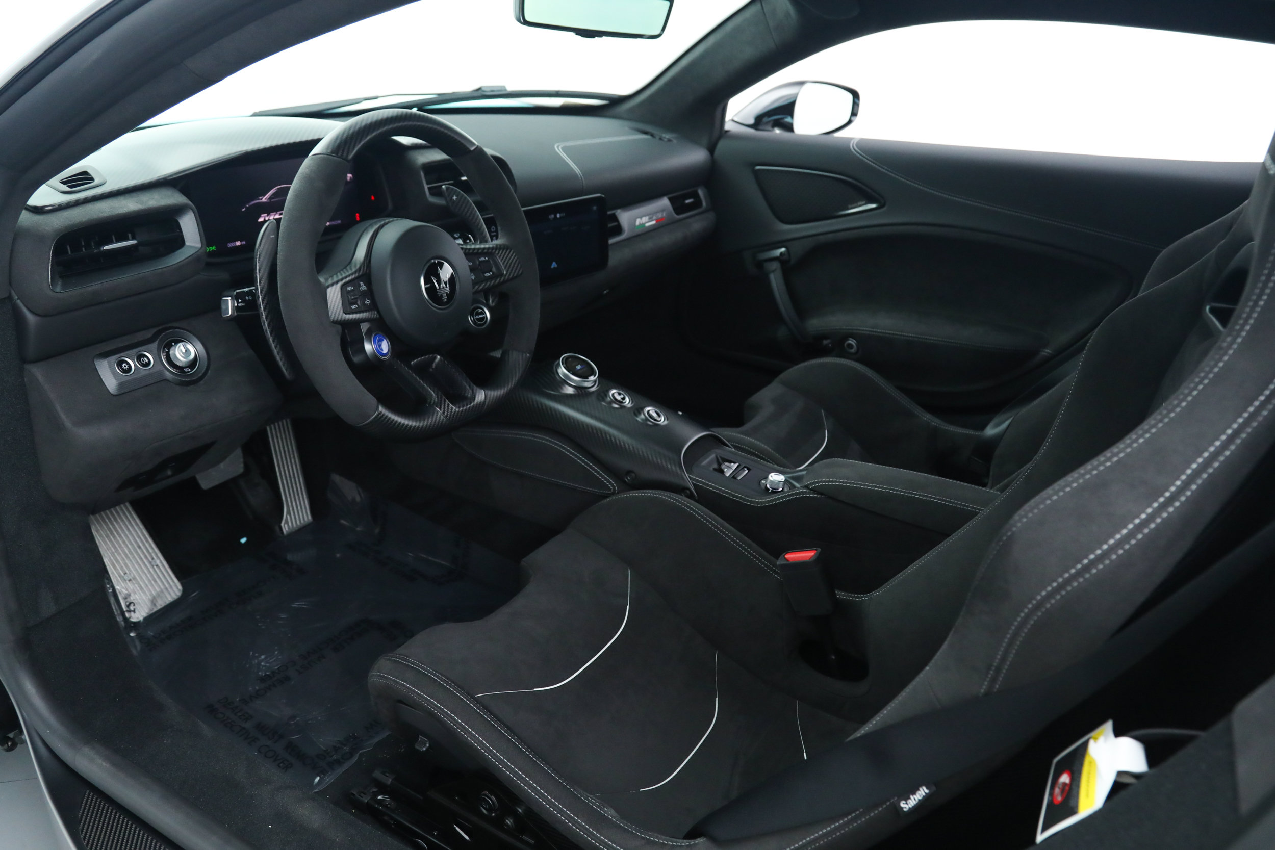 Used 2025 Maserati MC20 Coupe RWD image 38