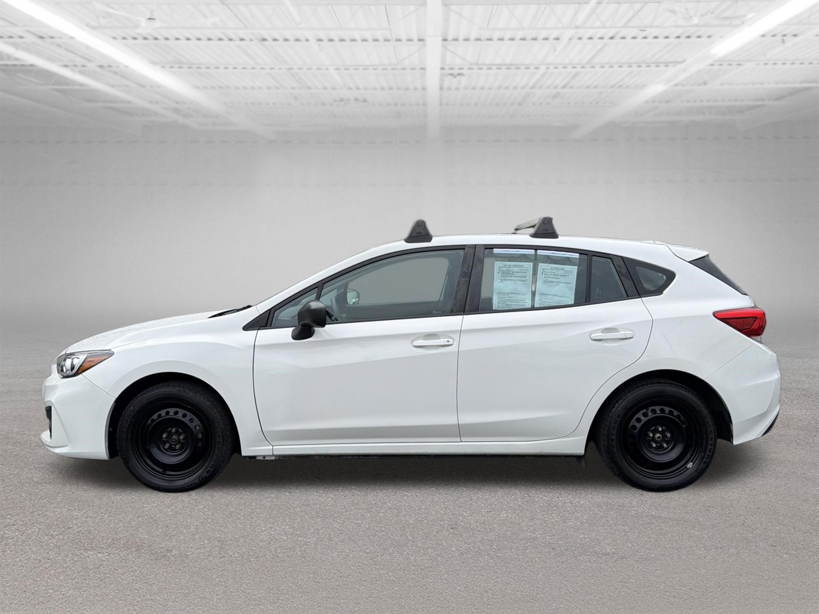 Used 2017 Subaru Impreza 2.0i w/ Popular Package #2 AWD/4WD image 2