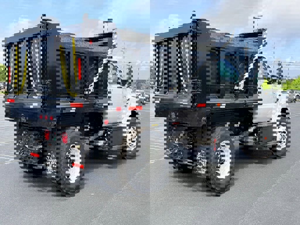 New 2027 Ford F750 2WD Regular Cab Super Duty image 8