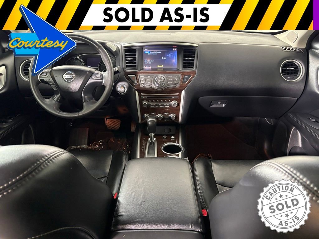 Used 2016 Nissan Pathfinder Platinum w/ Cargo Package FWD image 34