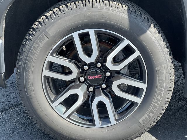 Used 2021 GMC Sierra 1500 AT4 w/ AT4 Value Package AWD/4WD image 7