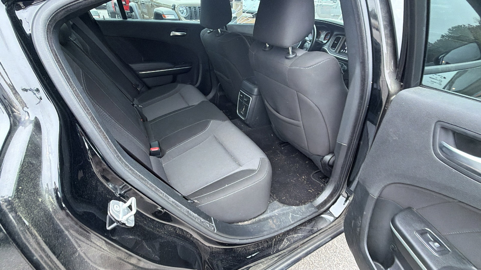 Used 2022 Dodge Charger SXT w/ Driver Convenience Group image 21