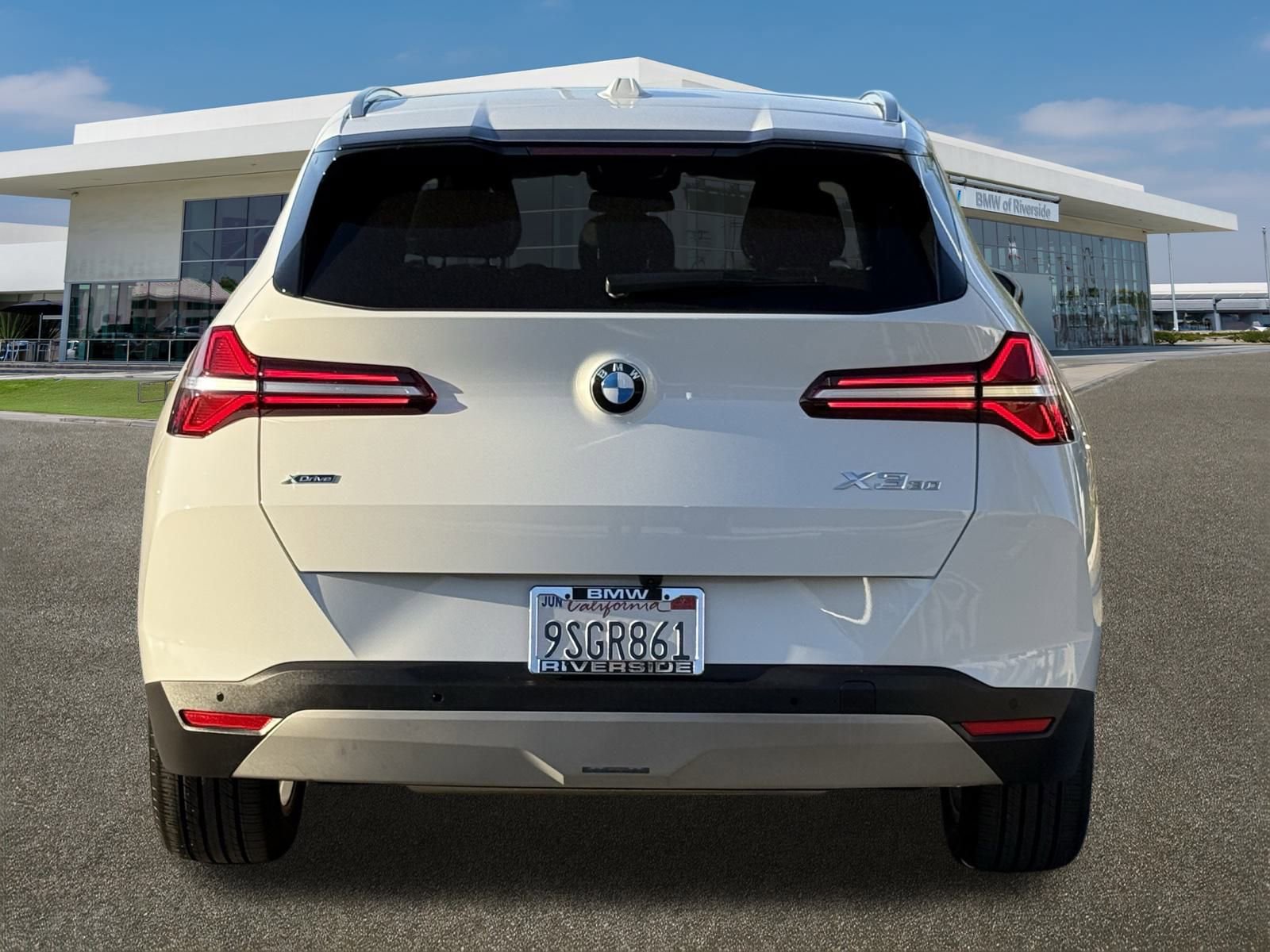 Used 2025 BMW X3 xDrive30i w/ Convenience Package image 9