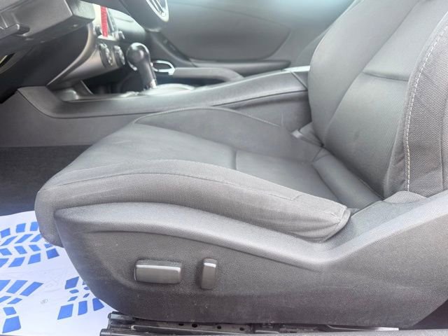 Used 2013 Chevrolet Camaro LT RWD image 20