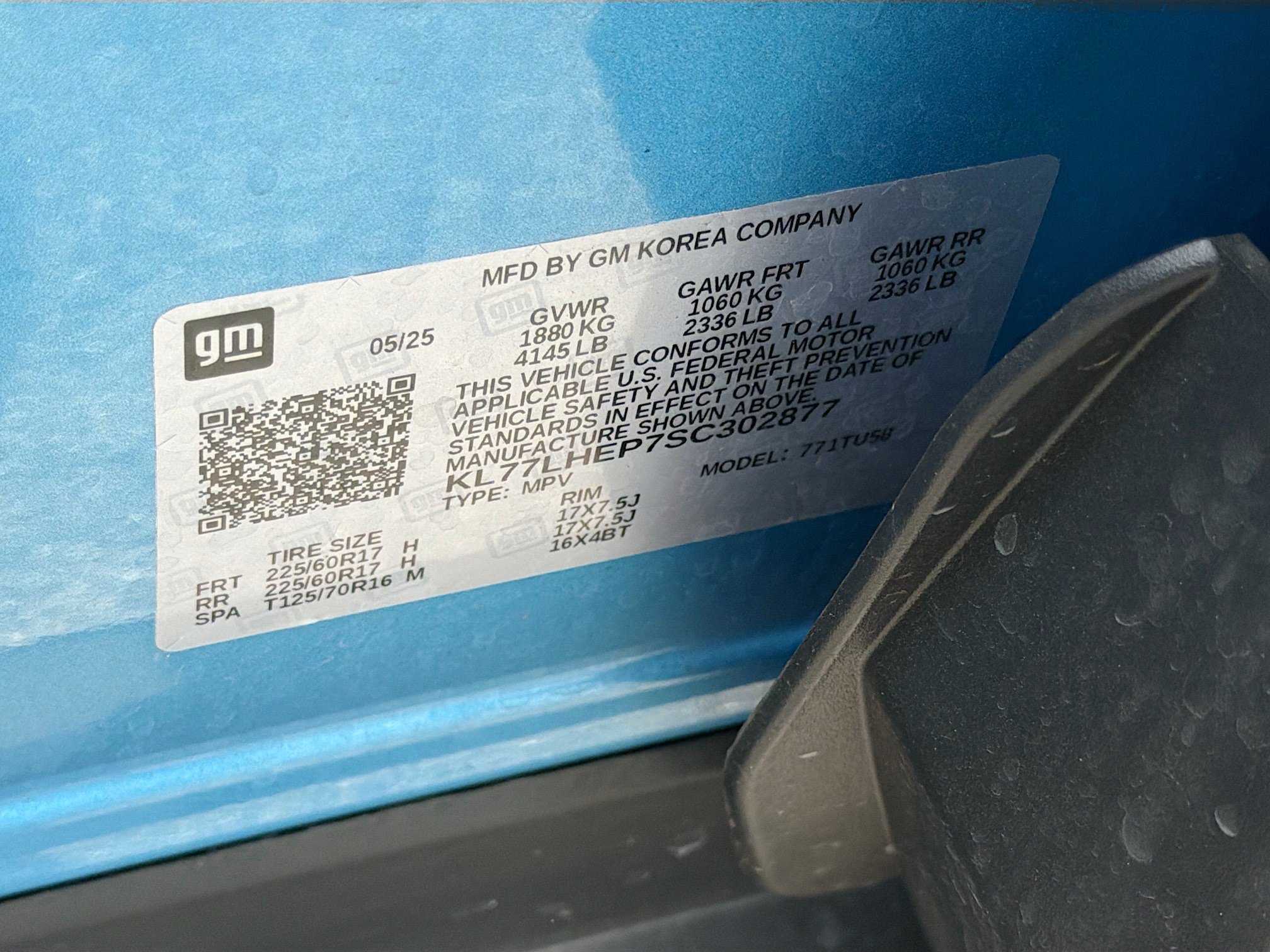 Used 2025 Chevrolet Trax LT w/ LT Convenience Package FWD image 42