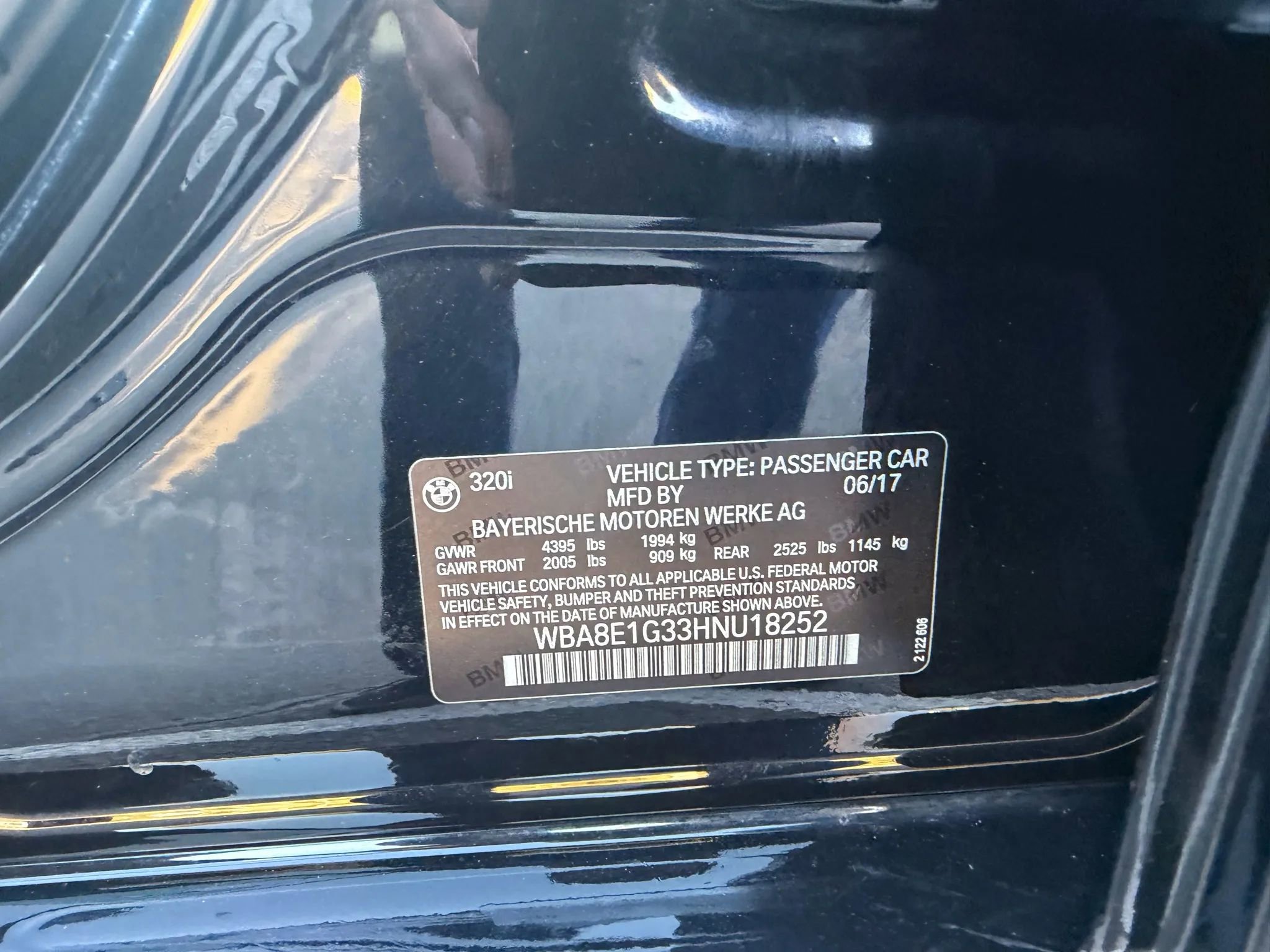 Used 2017 BMW 320i Sedan image 25