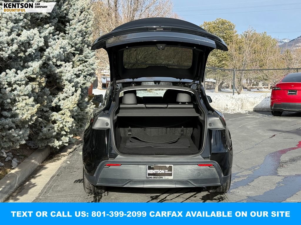 Used 2026 Tesla Model Y AWD image 37