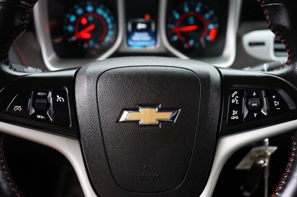 Used 2014 Chevrolet Camaro ZL1 image 23