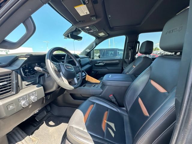 Used 2024 GMC Sierra 2500 AT4 w/ AT4 Premium Plus Package AWD/4WD image 9