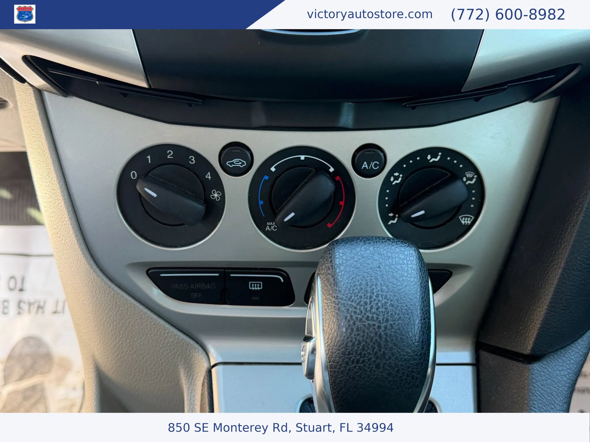 Used 2014 Ford Focus SE image 24