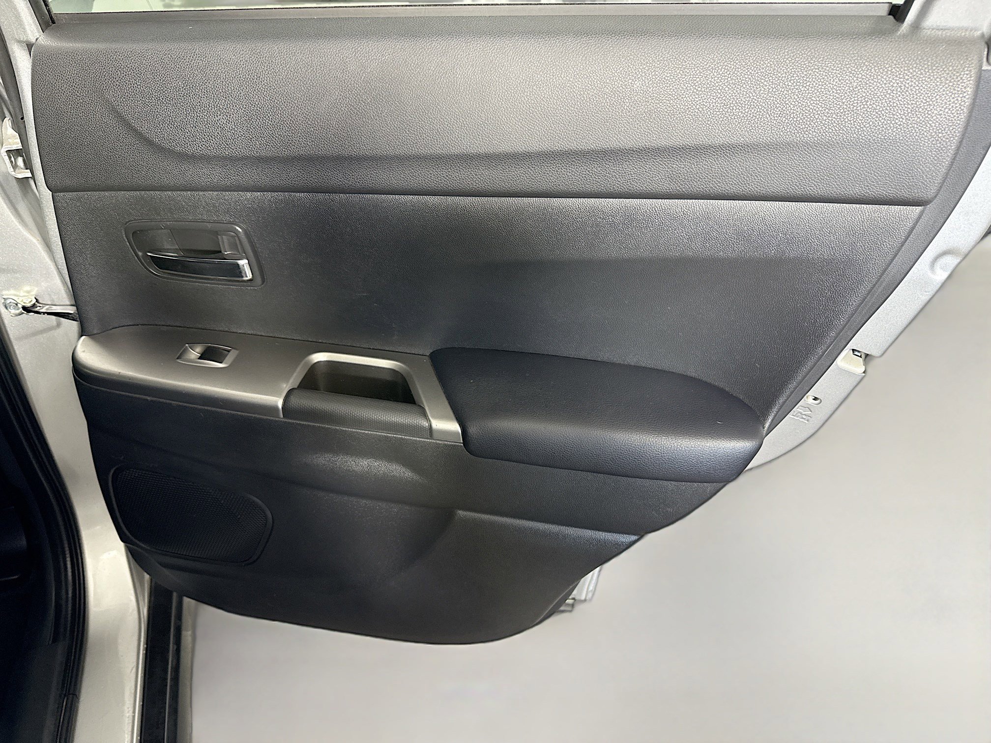 Used 2022 Mitsubishi Outlander Sport LE image 28