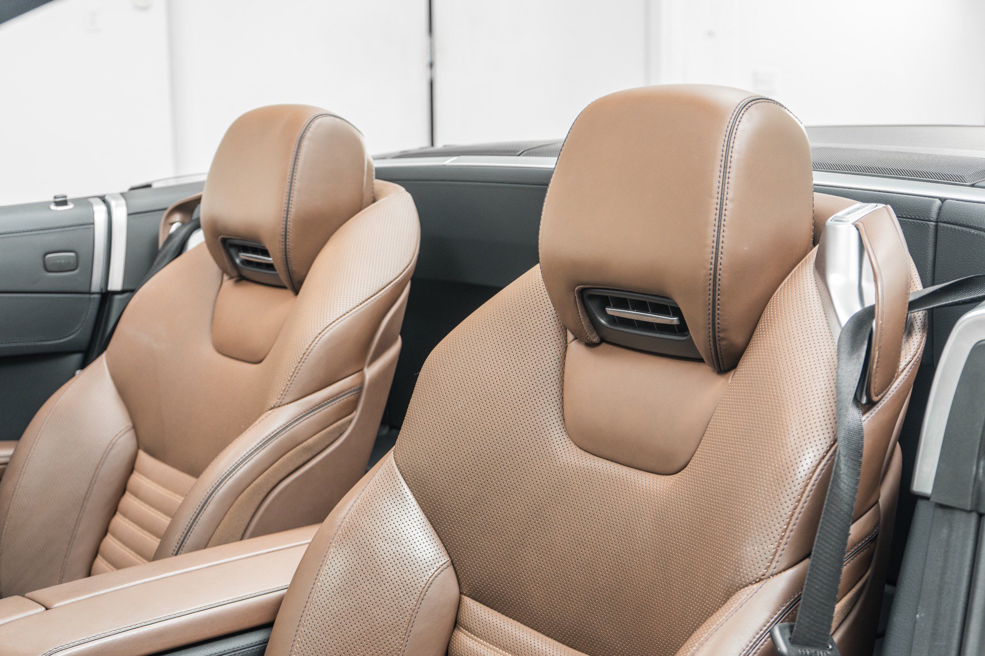Used 2016 Mercedes-Benz SL 550 image 26