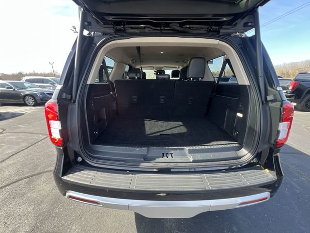 Used 2024 Ford Expedition Max XLT image 25