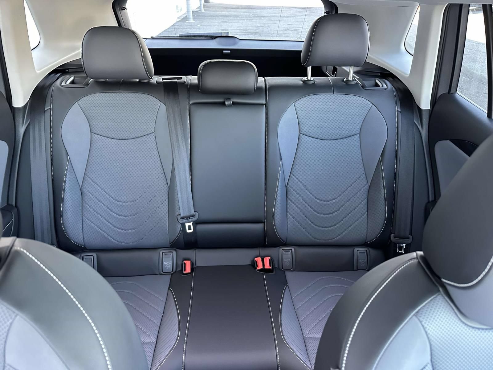 New 2026 Volkswagen Tiguan SE AWD/4WD image 14