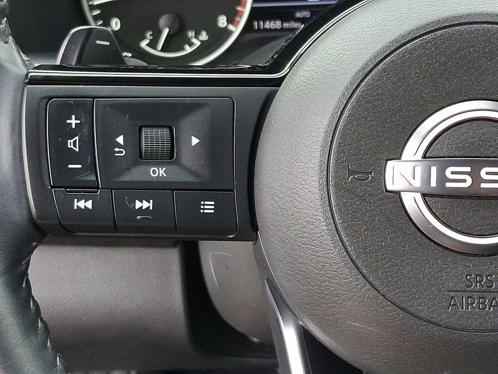 Used 2023 Nissan Pathfinder SV w/ Black Appearance Package AWD/4WD image 21