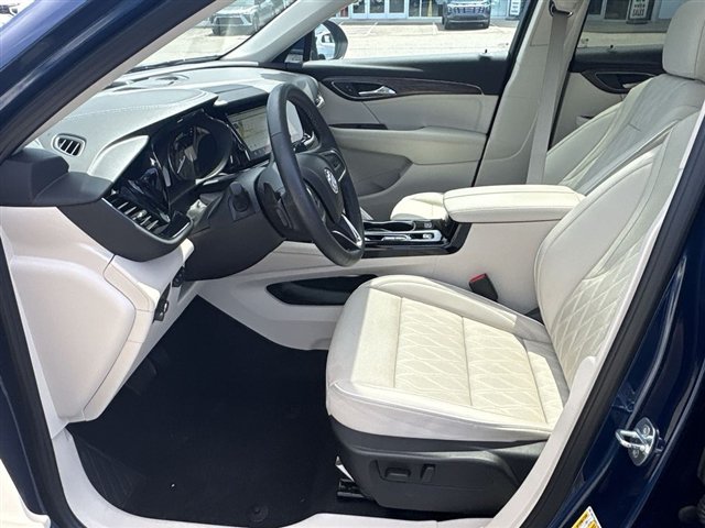 Certified 2023 Buick Envision Avenir AWD/4WD image 20