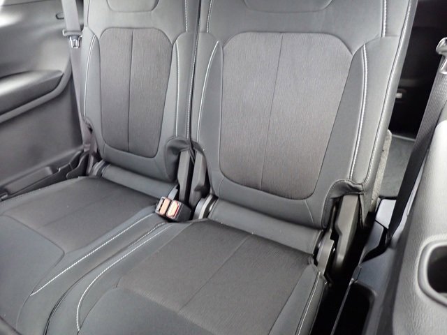 New 2025 Jeep Grand Cherokee L Laredo image 14