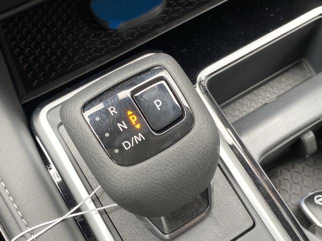 New 2026 Nissan Pathfinder SL AWD/4WD image 11