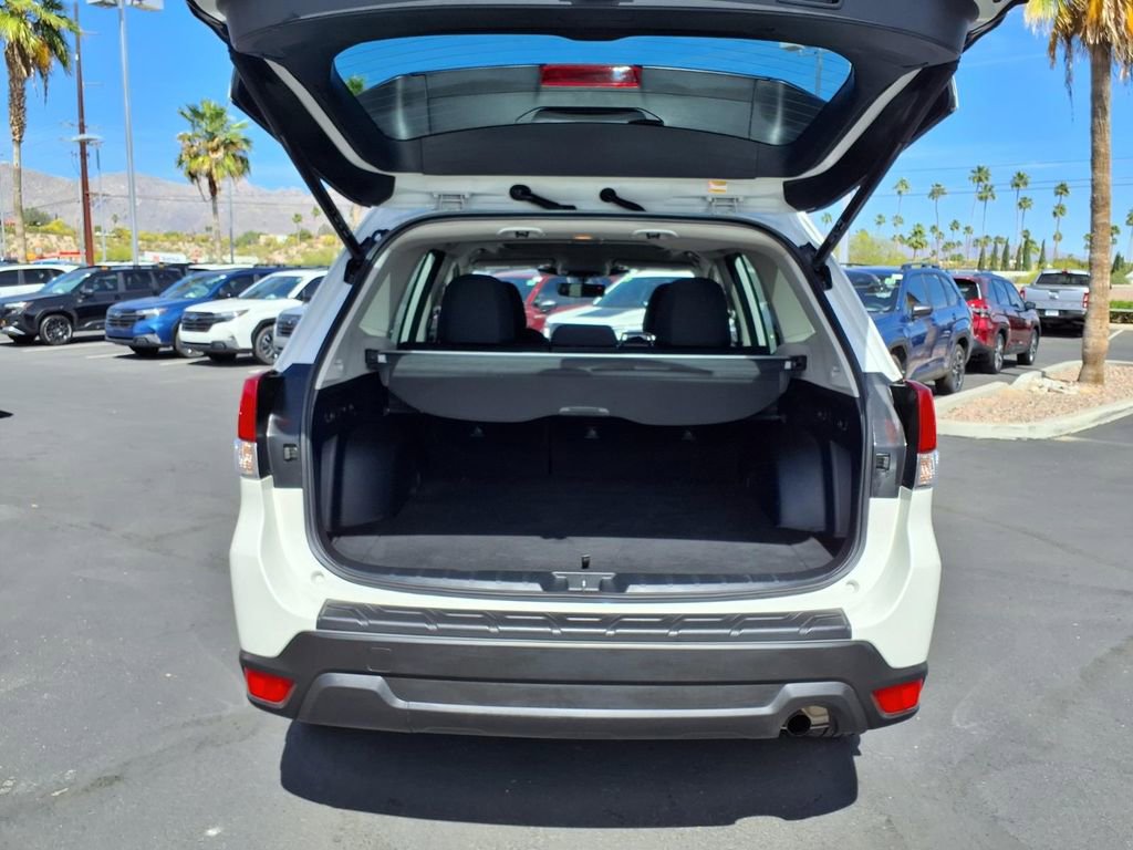 Used 2023 Subaru Forester Premium image 15