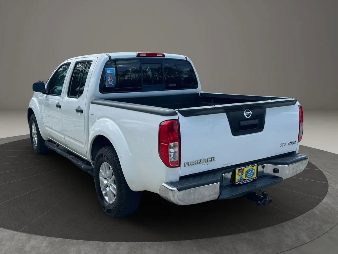 Used 2017 Nissan Frontier SV AWD/4WD image 5