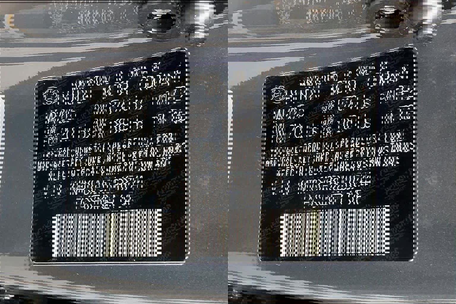 Used 2025 Hyundai Venue SEL image 36