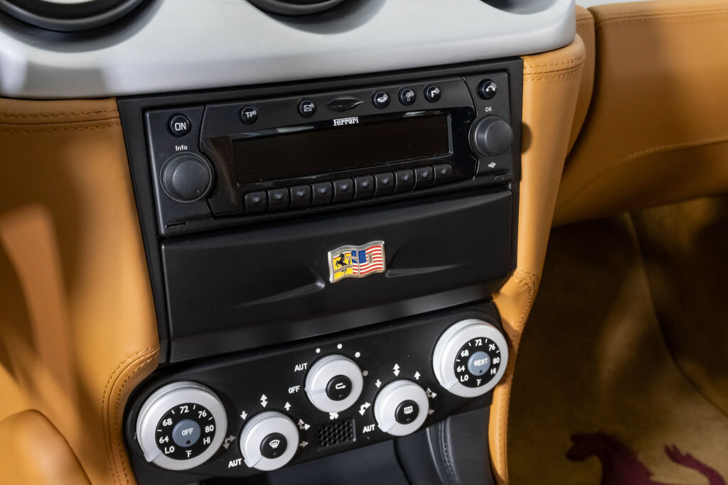 Used 2005 Ferrari 612 Scaglietti RWD image 39