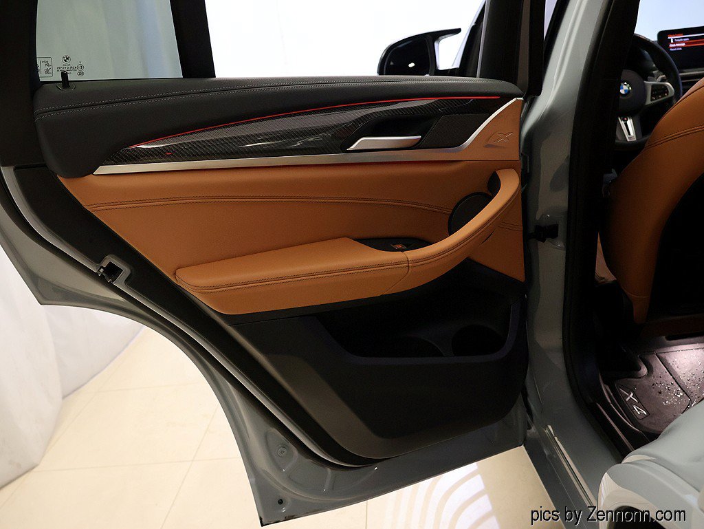 Certified 2023 BMW X4 M40i AWD/4WD image 30