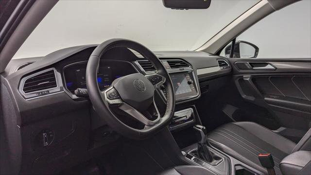 Used 2022 Volkswagen Tiguan SE image 24