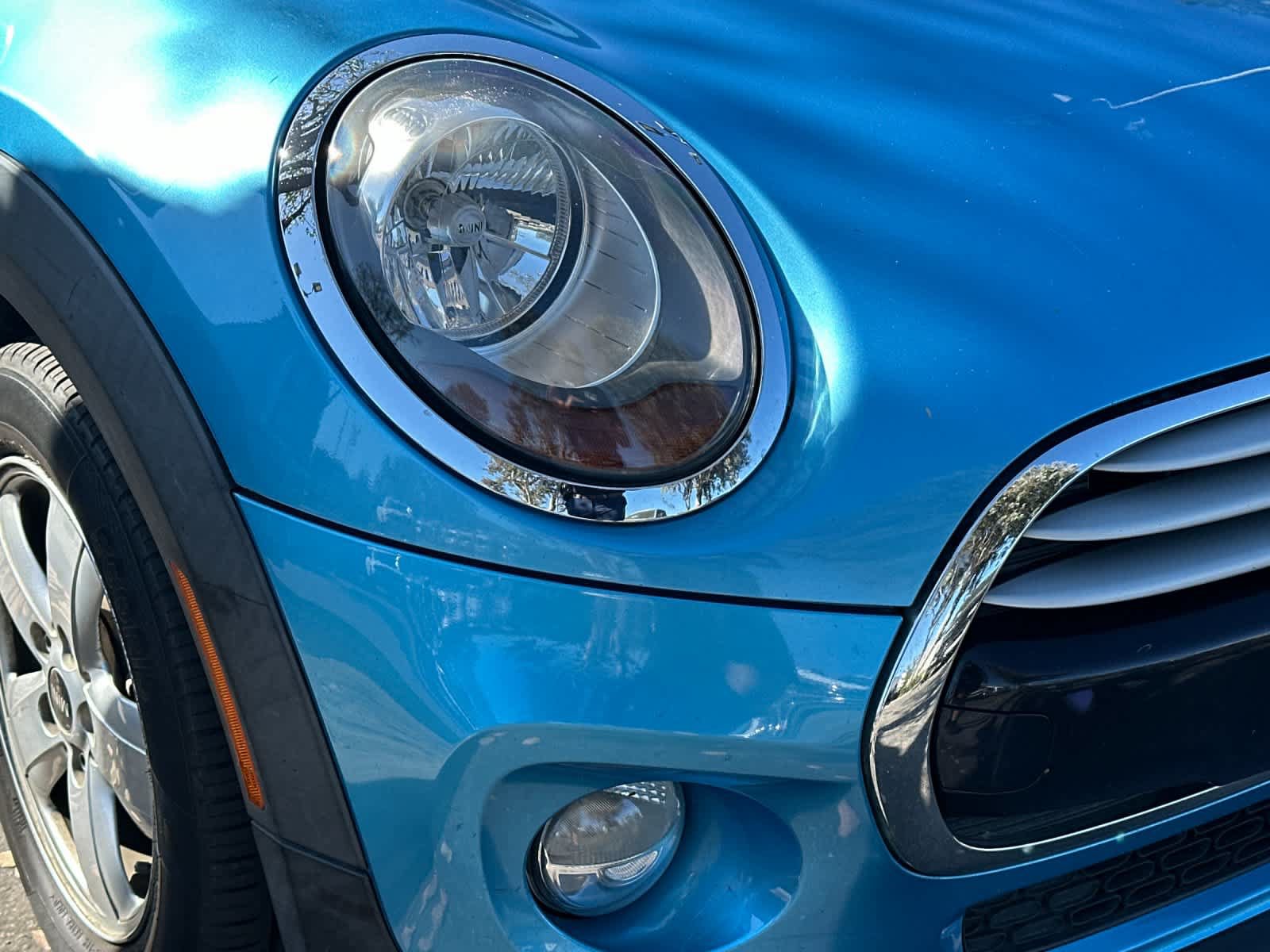 Used 2015 MINI Cooper 4-Door Hardtop FWD image 7