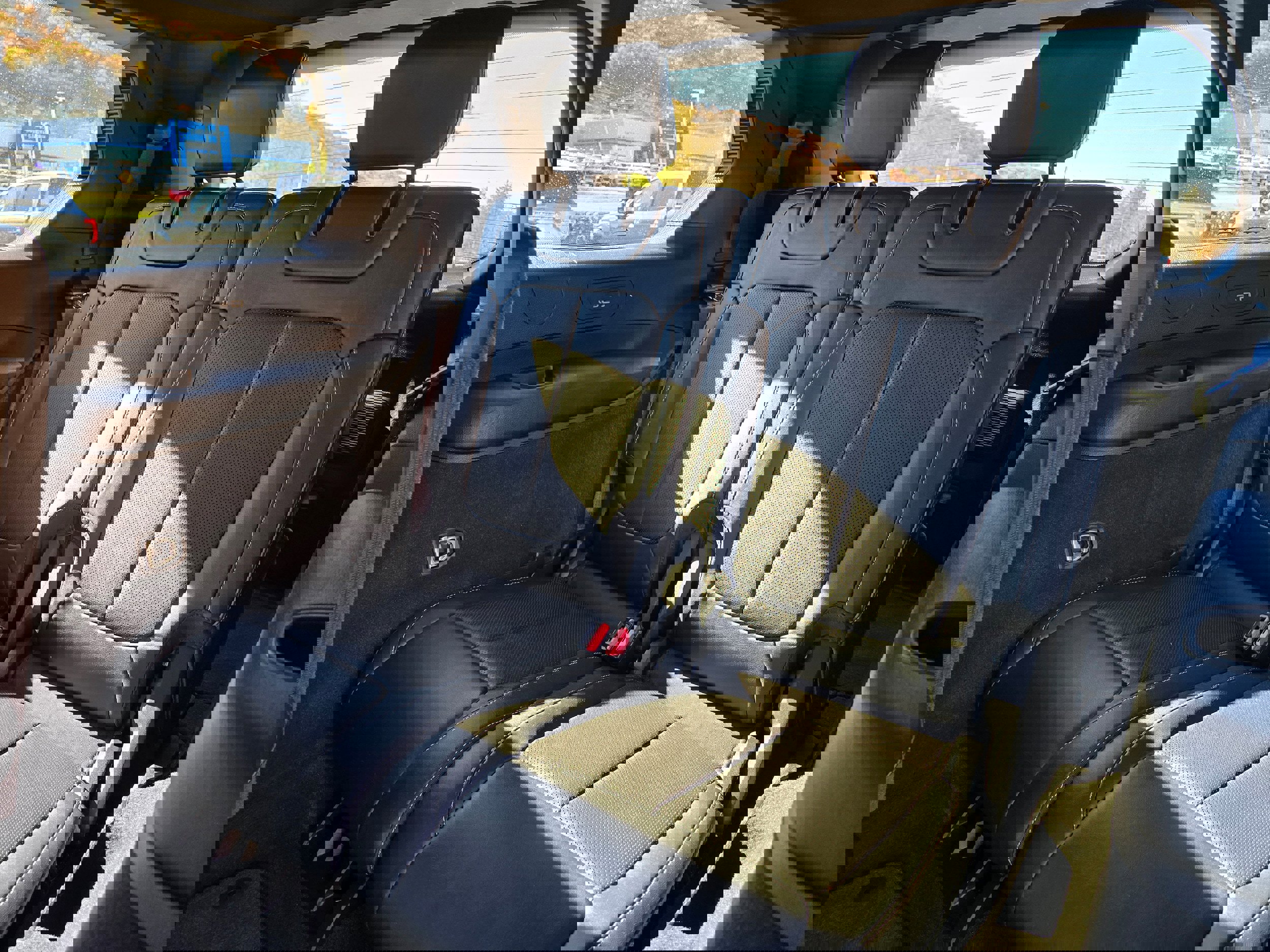 Used 2022 Jeep Grand Cherokee L Overland image 13