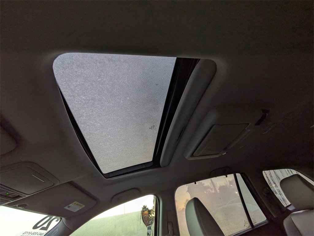 Used 2020 Honda Pilot Touring image 21