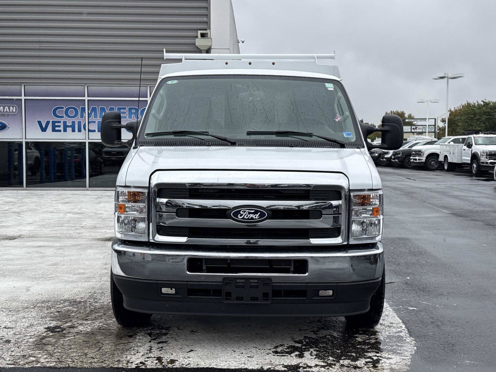 New 2027 Ford E-350 and Econoline 350 Super Duty w/ Power Equipment Group RWD image 8