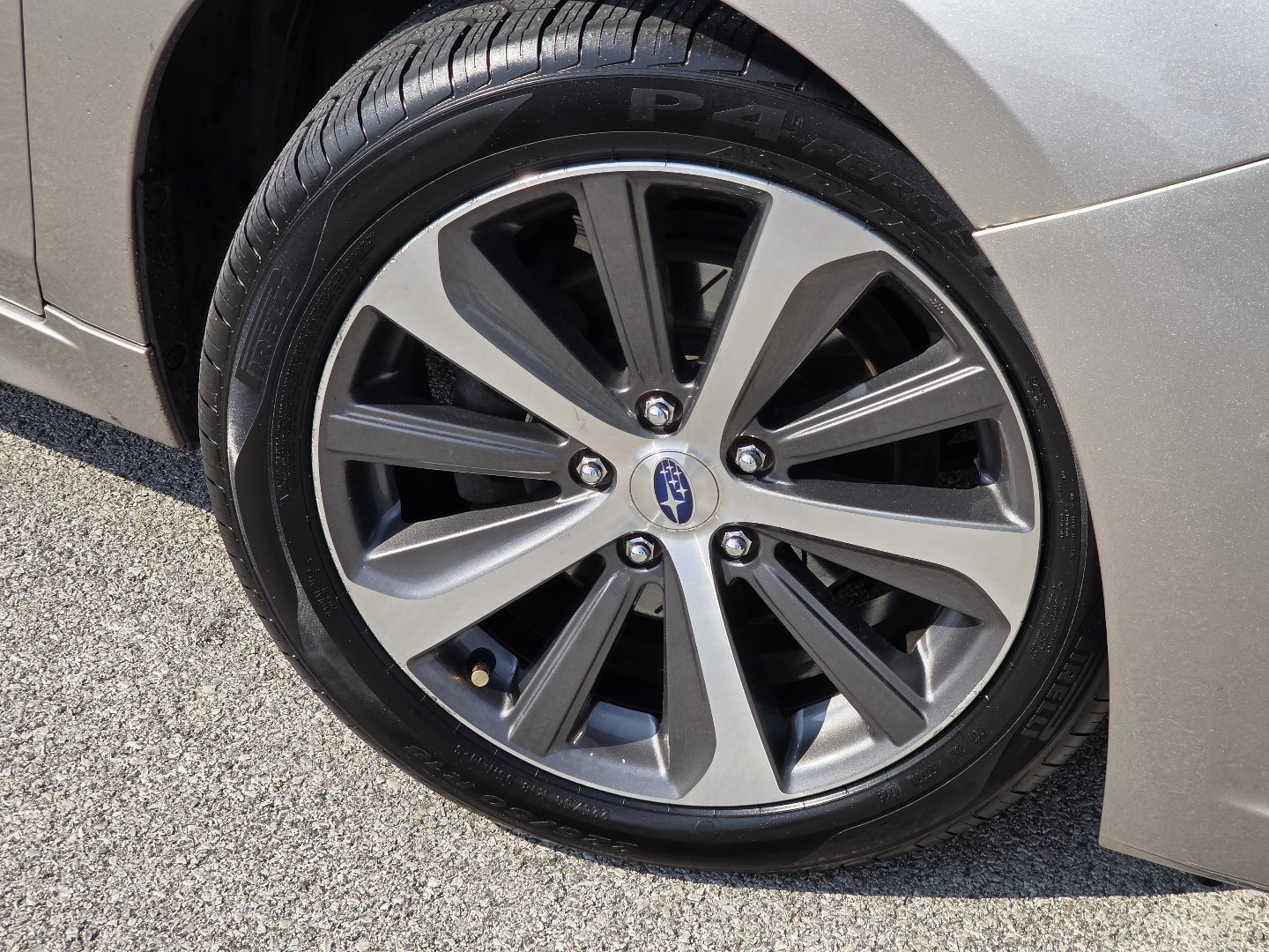 Used 2016 Subaru Legacy 2.5i Limited AWD/4WD image 7