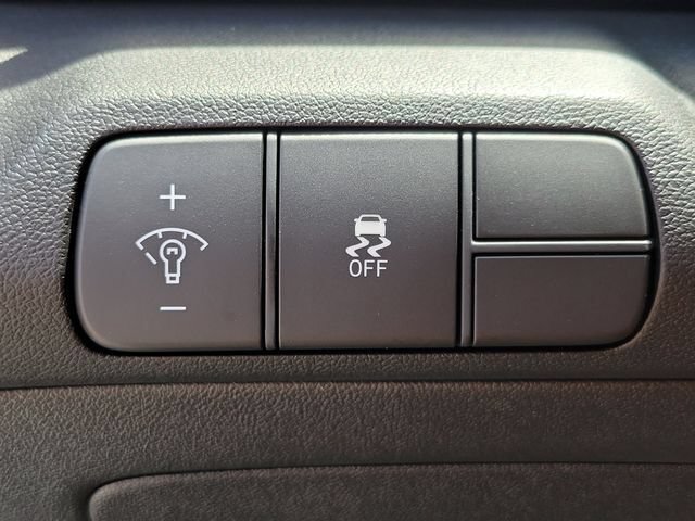 New 2026 Hyundai Elantra SEL Sport FWD image 19