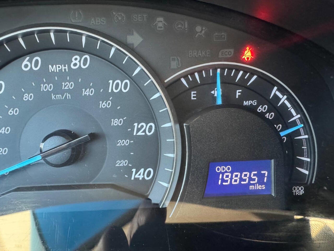 Used 2014 Toyota Camry LE FWD image 15