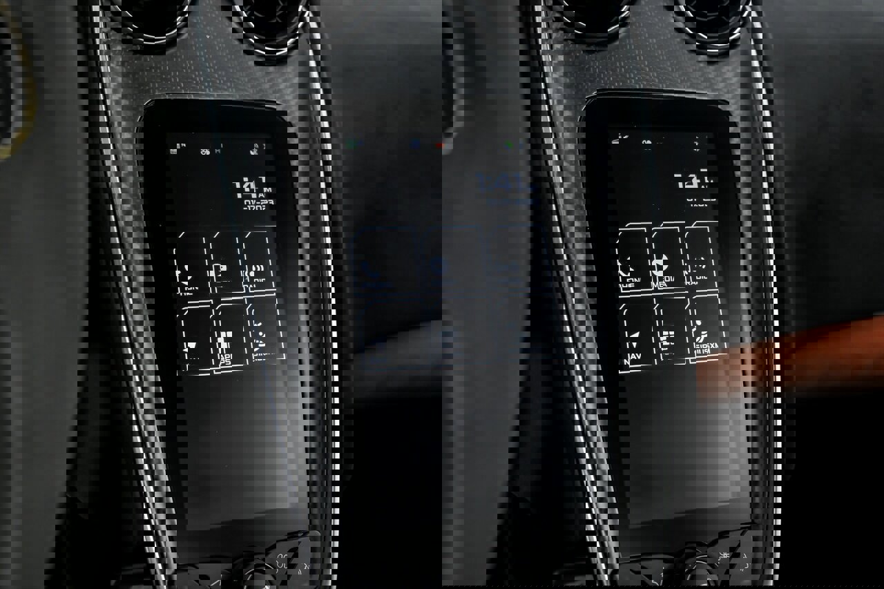 Used 2020 McLaren 600LT Spider image 42