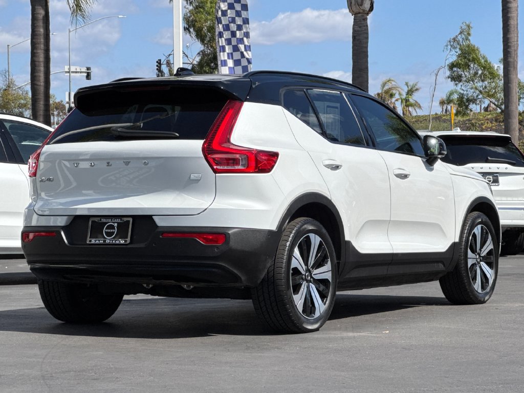 Certified 2023 Volvo XC40 Recharge Plus AWD/4WD image 5