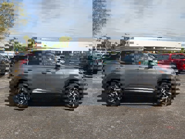 Certified 2026 Nissan Kicks SV image 3