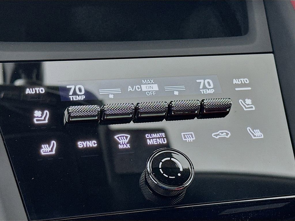 Used 2025 Porsche Macan 4S Electric image 23