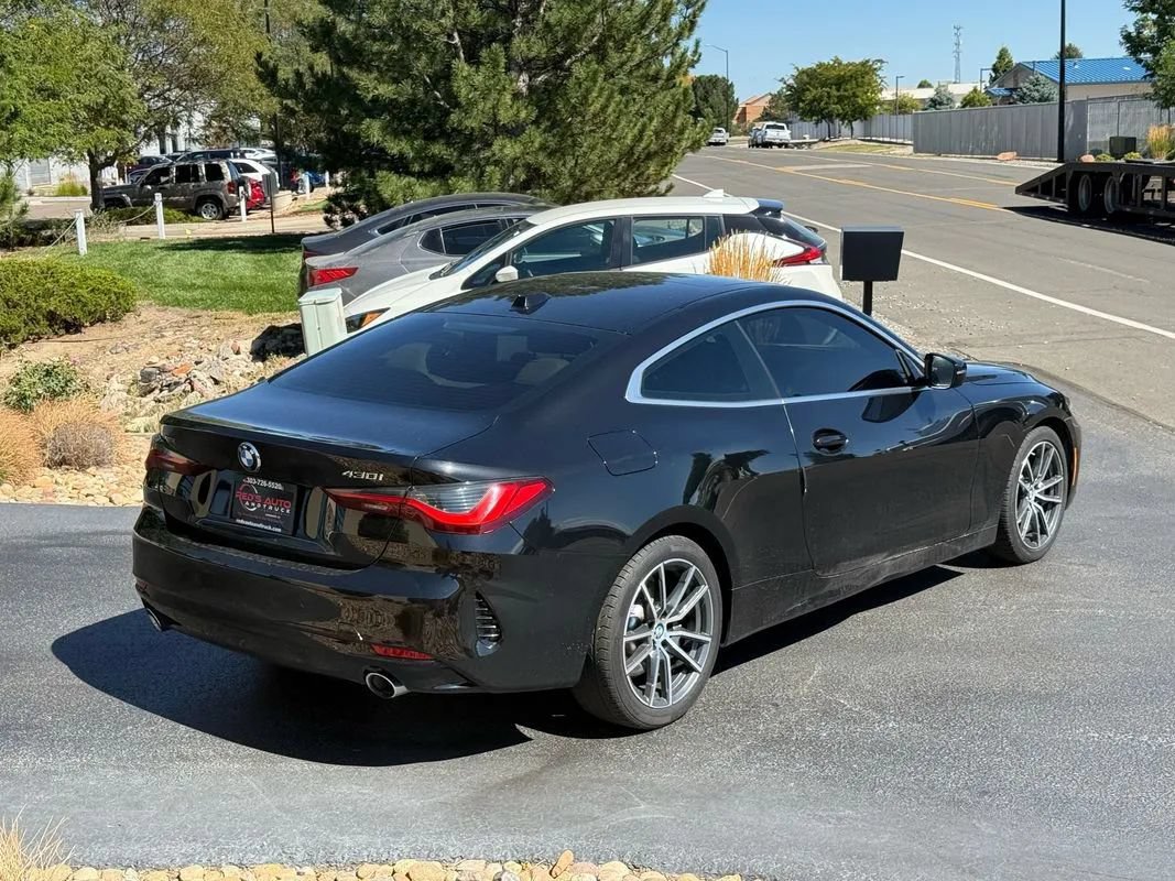 Used 2024 BMW 430i xDrive Coupe w/ Premium Package AWD/4WD image 11
