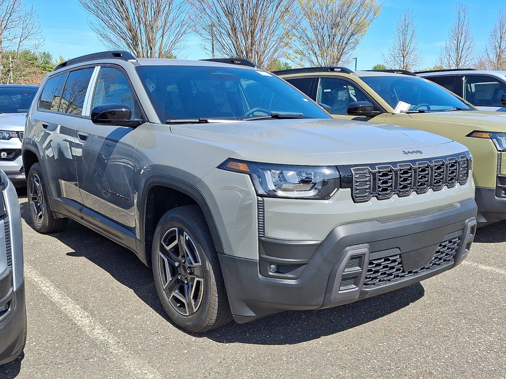 New 2026 Jeep Cherokee Laredo image 3