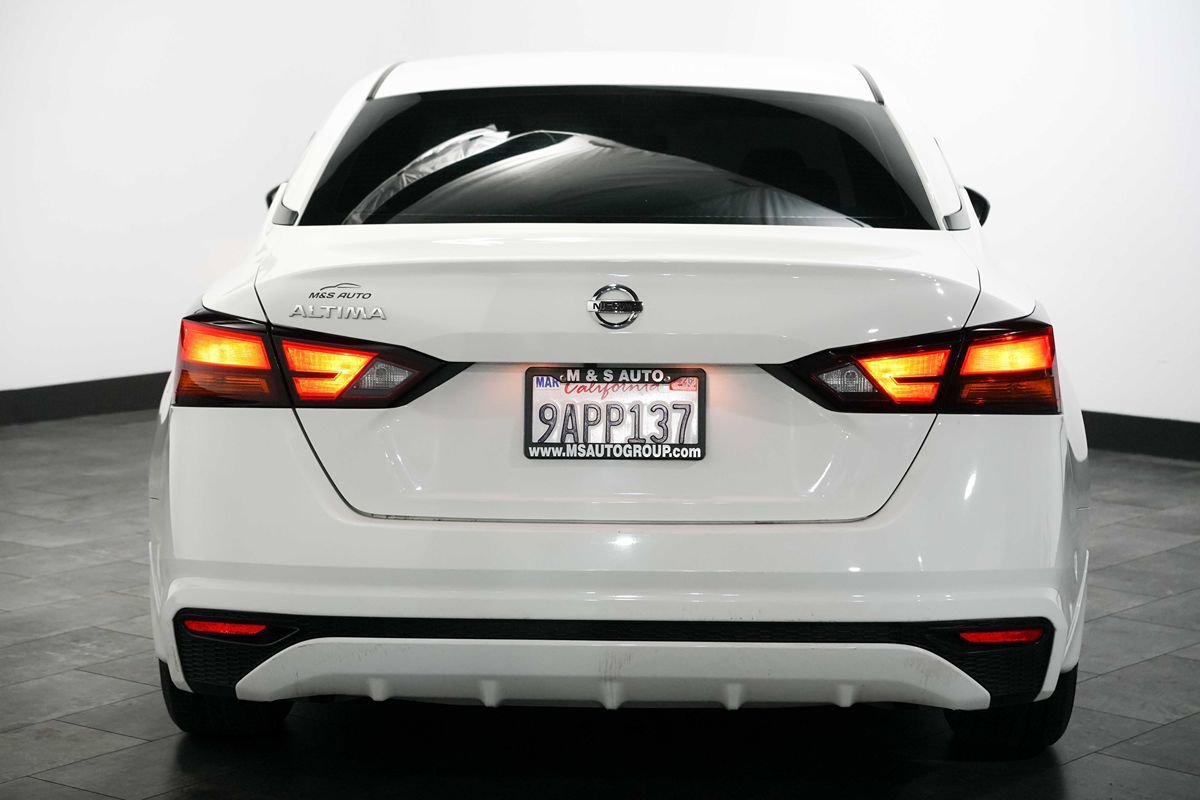 Used 2022 Nissan Altima 2.5 S FWD image 5