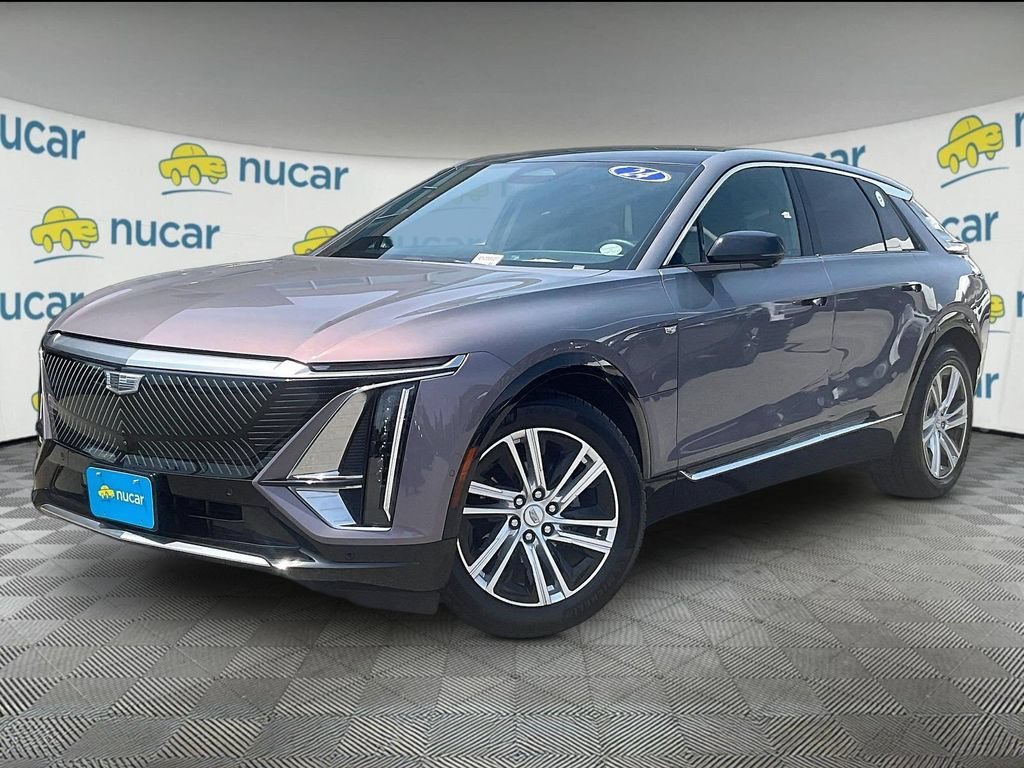 Used 2024 Cadillac Lyriq Tech w/ Driver Assist Package AWD/4WD image 3